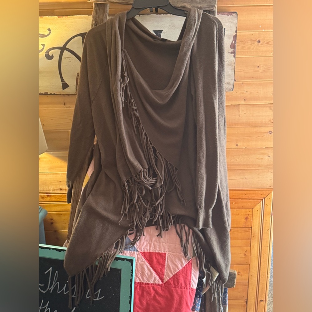 Crossover blouse or shawl—army green